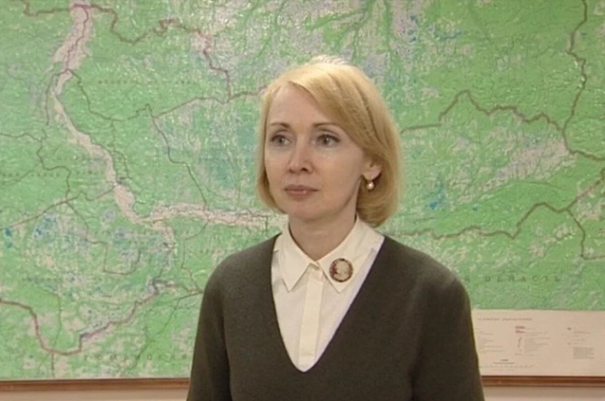    Людмила Низамова.