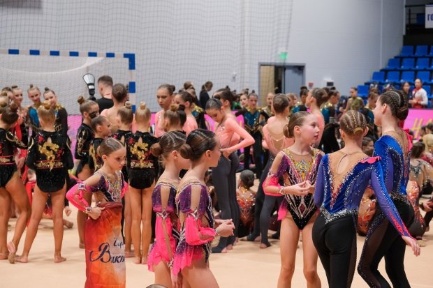 Листайте вправо, чтобы увидеть больше изображений