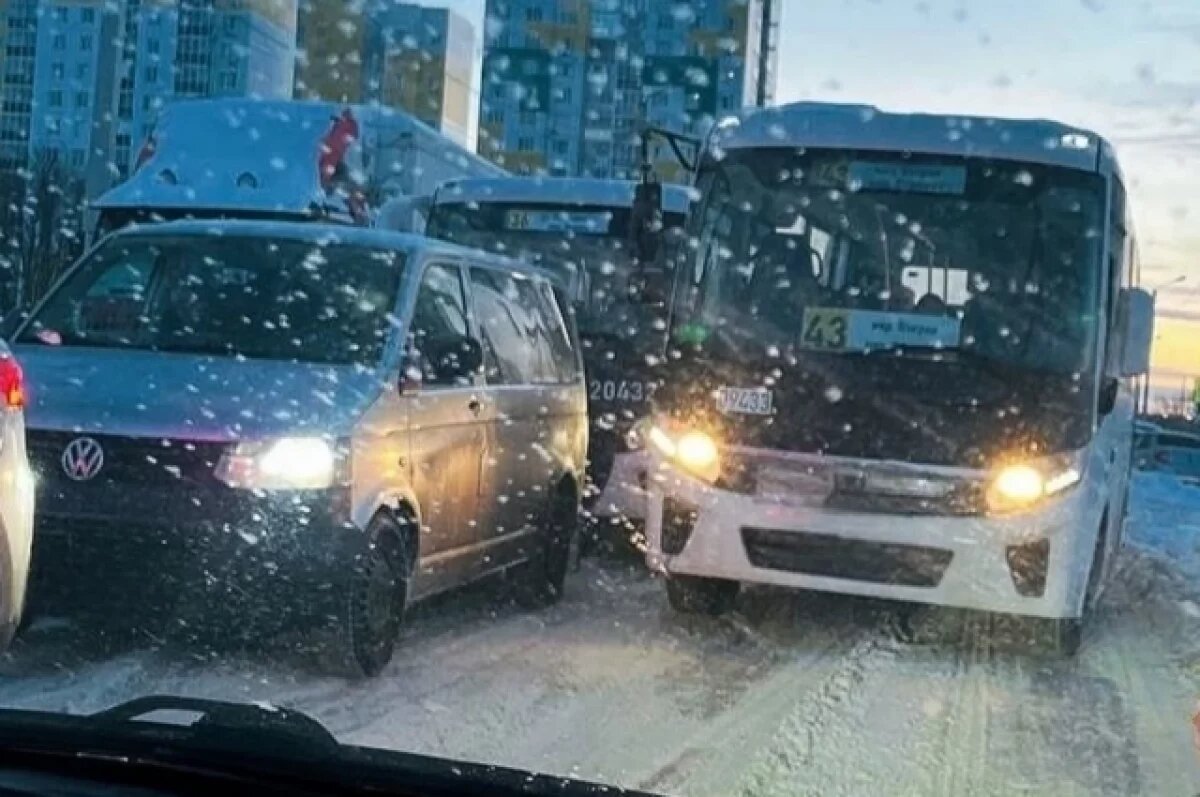    В Воронеже водитель автобуса выехал на встречку и получил штраф