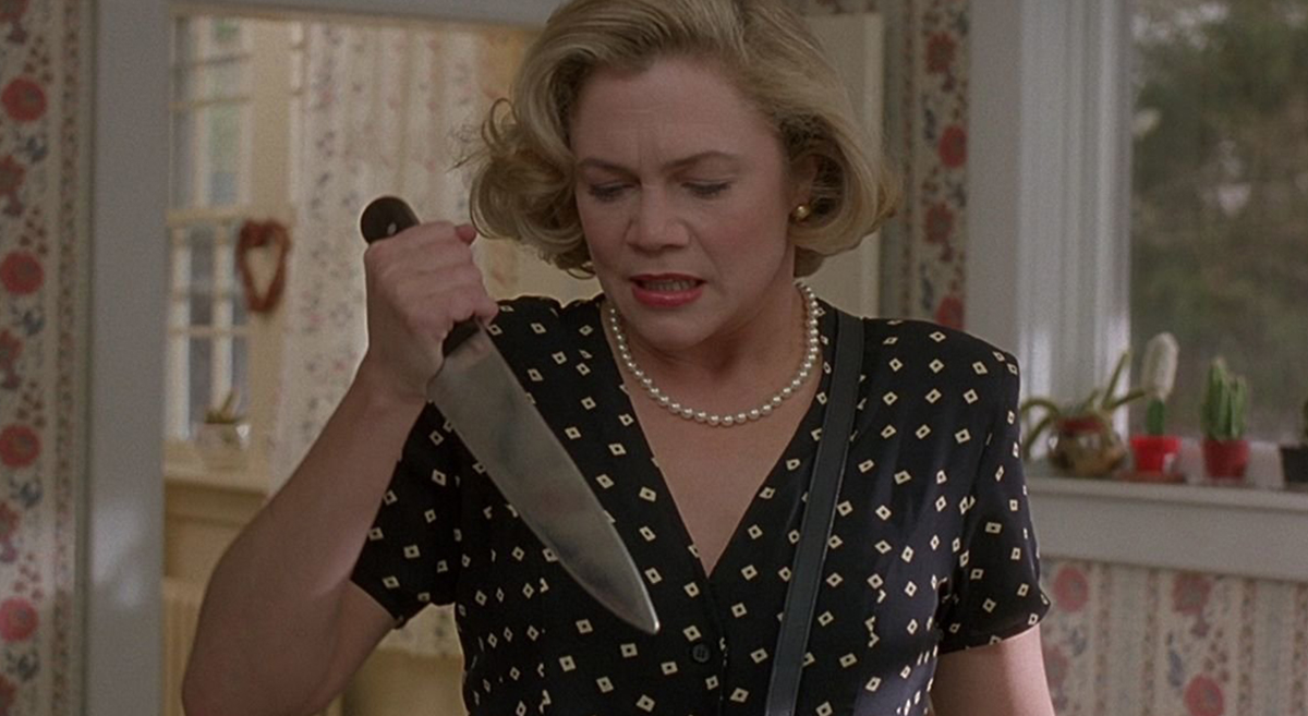 «Мамочка-маньячка-убийца» (1994)