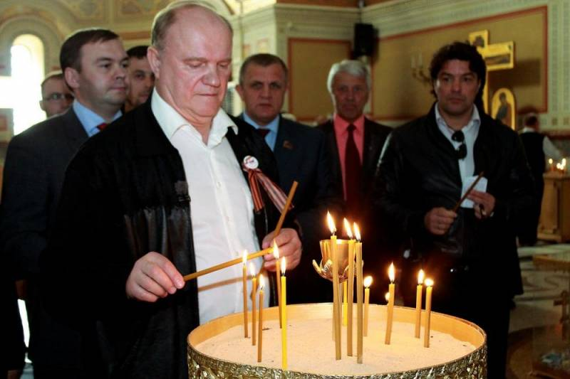 Интересно, а о чём он просит Всевышнего?