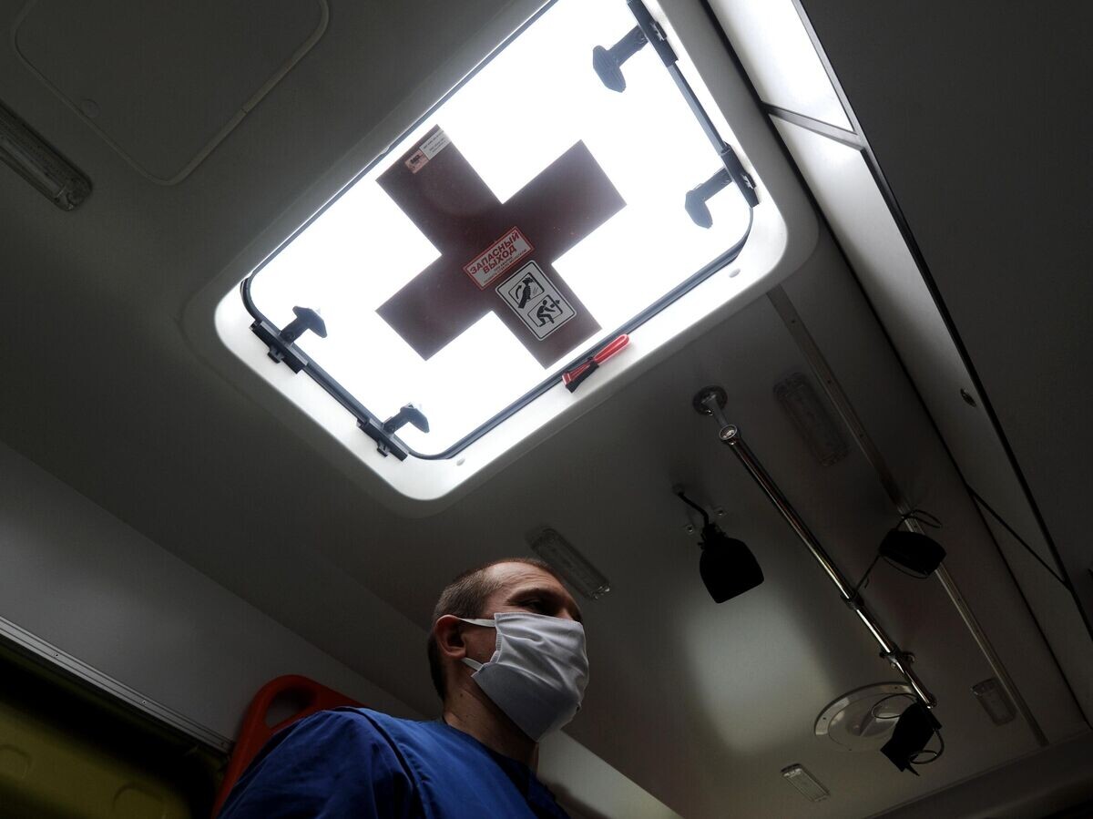    Фельдшер в автомобиле скорой помощи | © РИА Новости / Алексей Сухоруков