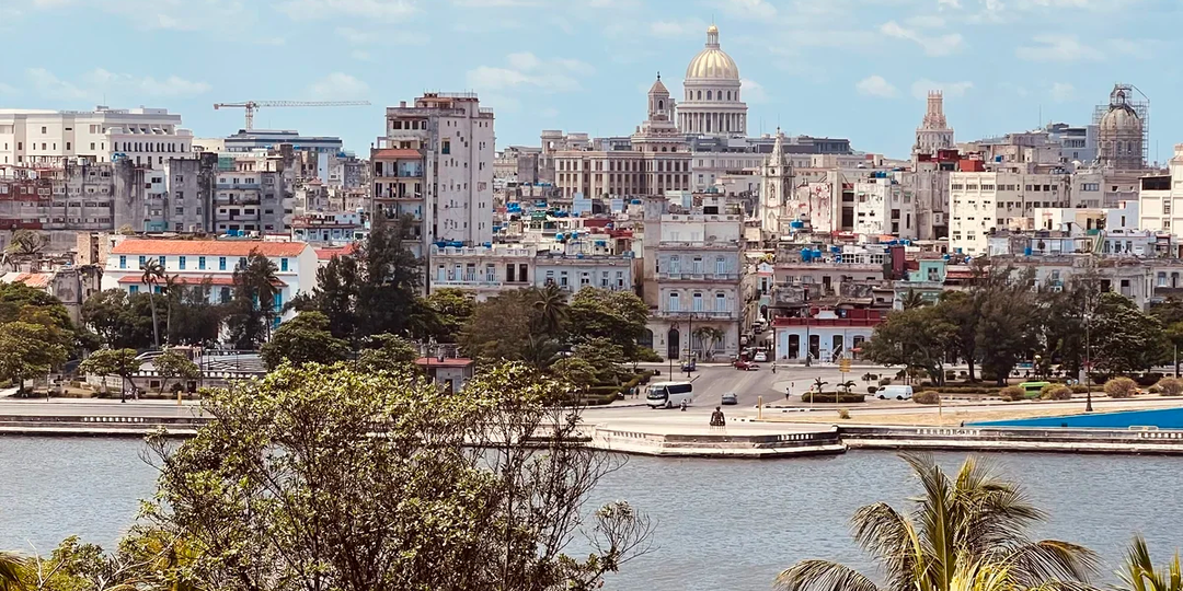 У МЕНЯ НЕТ СЛОВ, ЧТОБЫ НАЗВАТЬ ЭТО ВСЛУХ