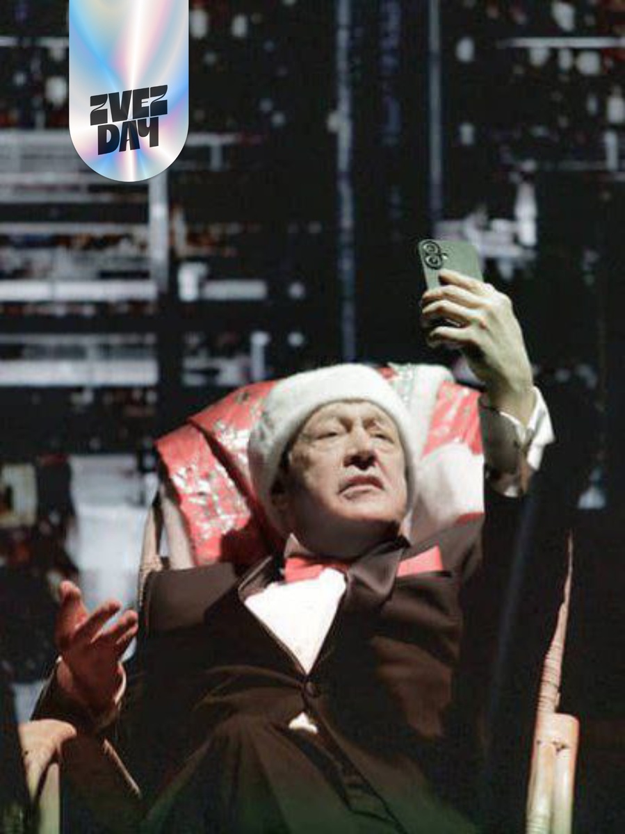 Михаил Ефремов в одном из действий спектакля