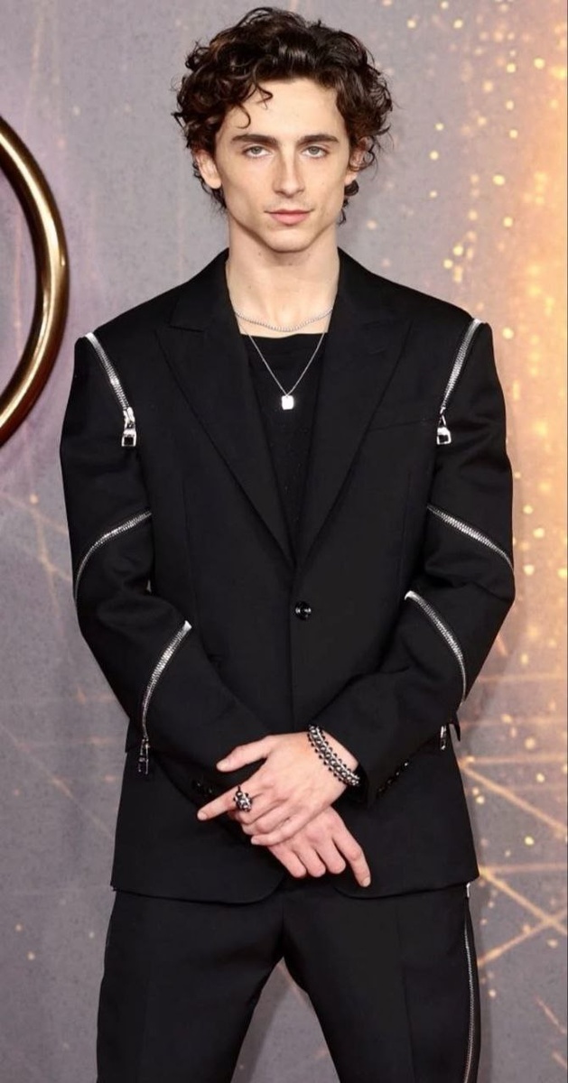 Тимоти Шаламе фото из общего доступа