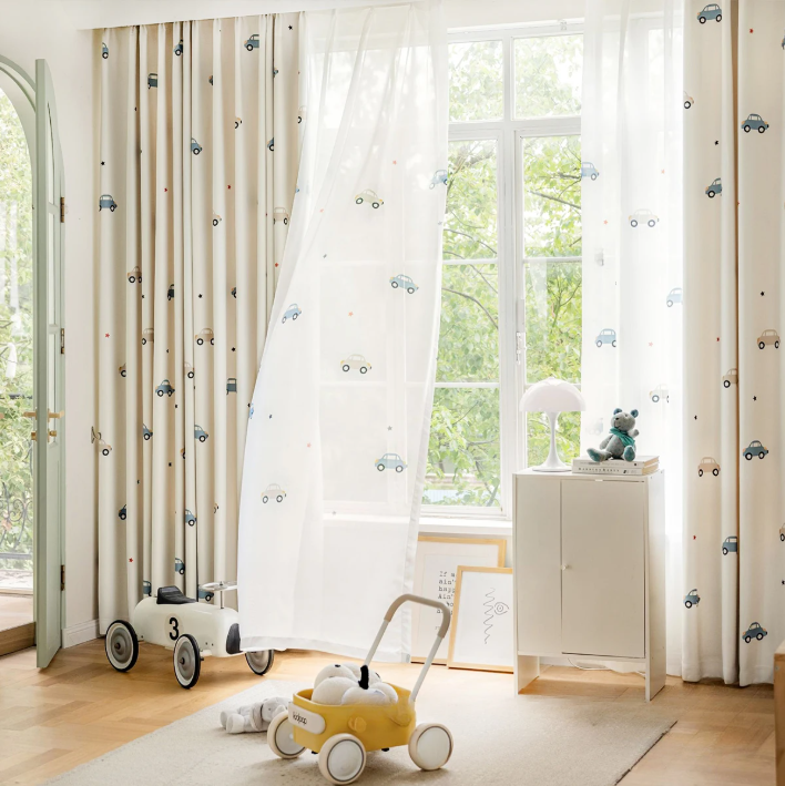 Мультяшные машинковые шторы для детской!