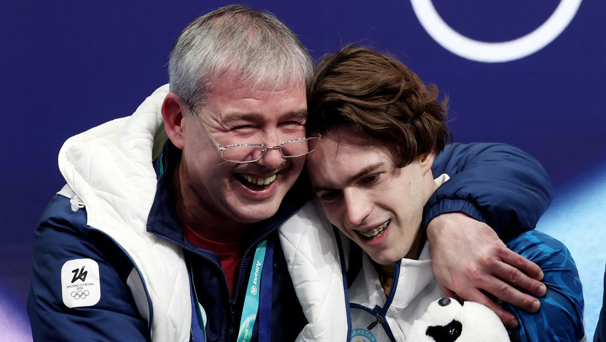    Алексей Урманов и Михаил Шайдоров на Олимпийских играх-2026. Reuters