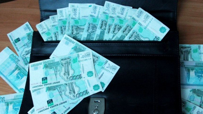 Омскую пенсионерку напугали террористами почти на 4 млн