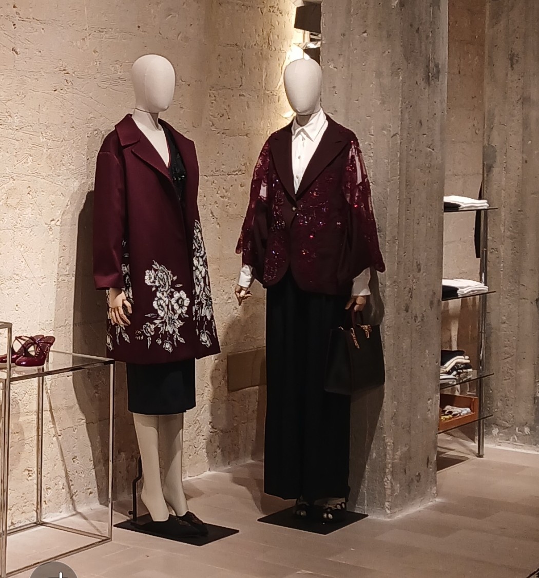 образ слева ни разу не встречала 