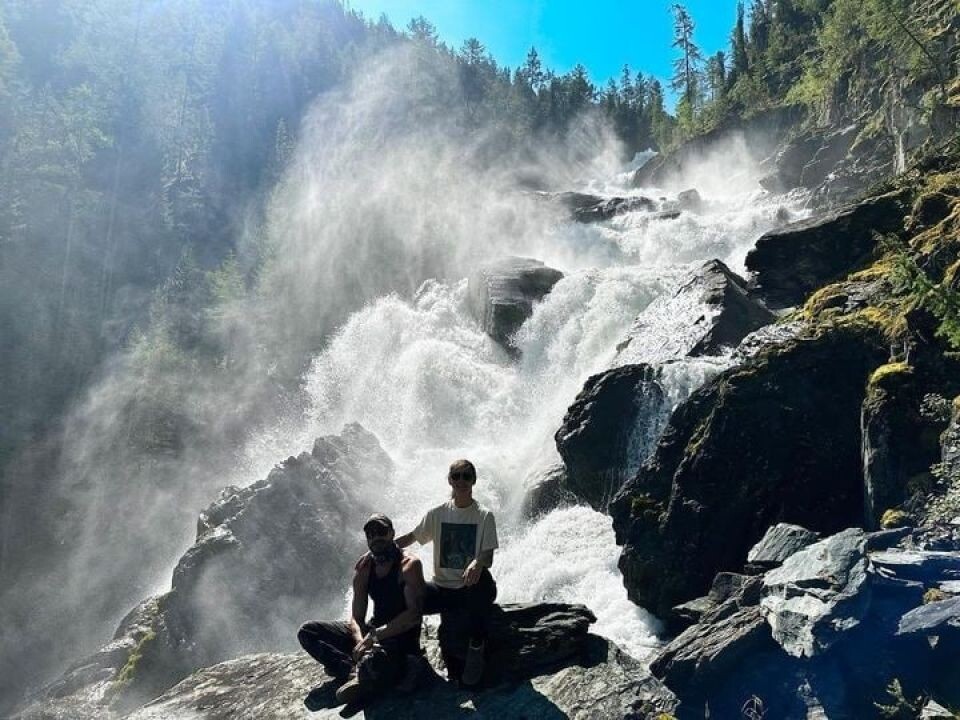    Максим Матвеев и Елизавета Боярская. Источник: Instagram*