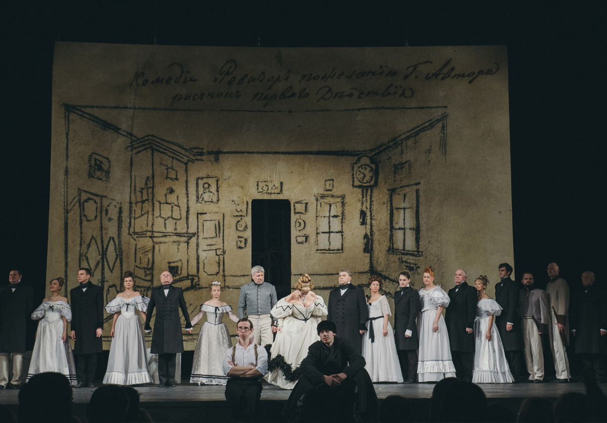 «Ревизор с продолжением» в Александринке