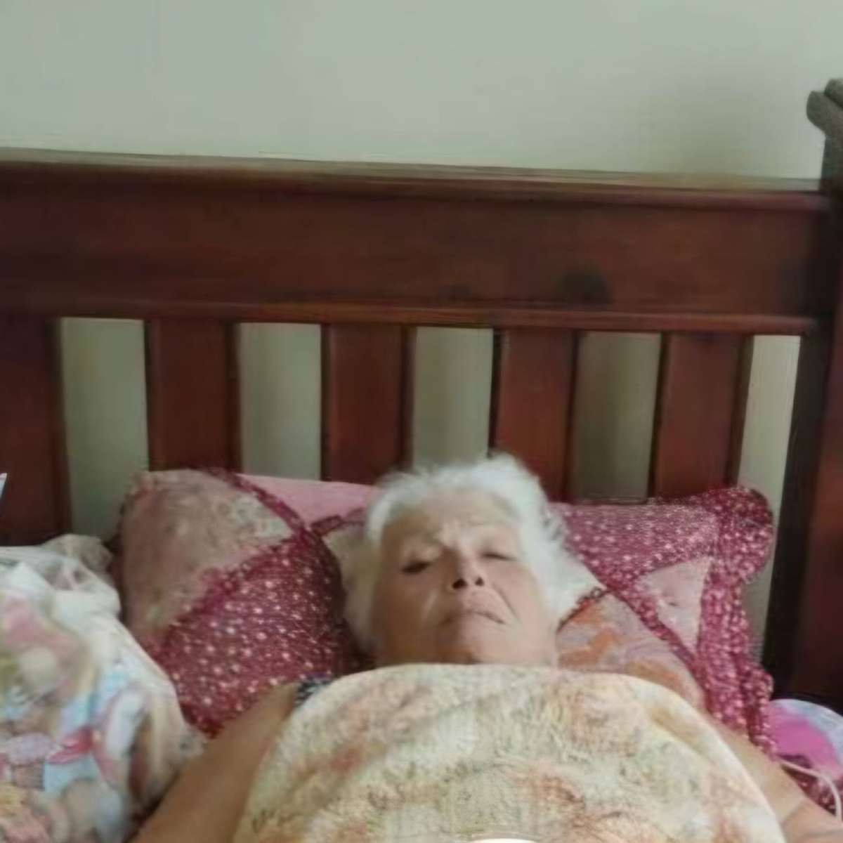 Терпи, Люда. 