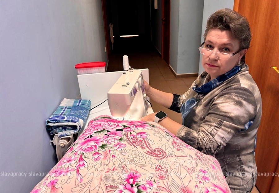     Мечта в подарок от государства – история успеха мастерской "Перо" в Копыле