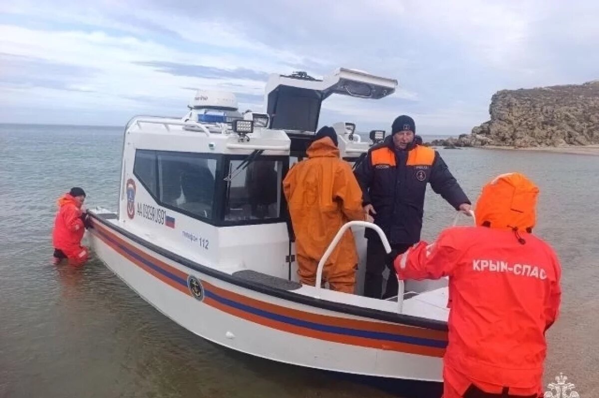    В Азовском море третий день ищут двух пропавших рыбаков