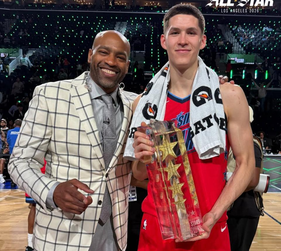 Изображение взято с простров Интернета. Егор Дёмин с первым трофеем 