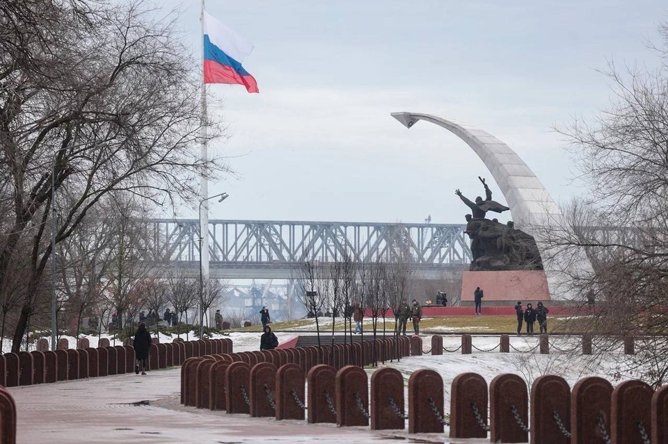    С этого плацдарма на слиянии Дона и Мертвого Донца в феврале 1943 года наши бойцы прорвались в оккупированный город и погнали врага на запад. Фото: ТГ-канал Юрия Слюсаря