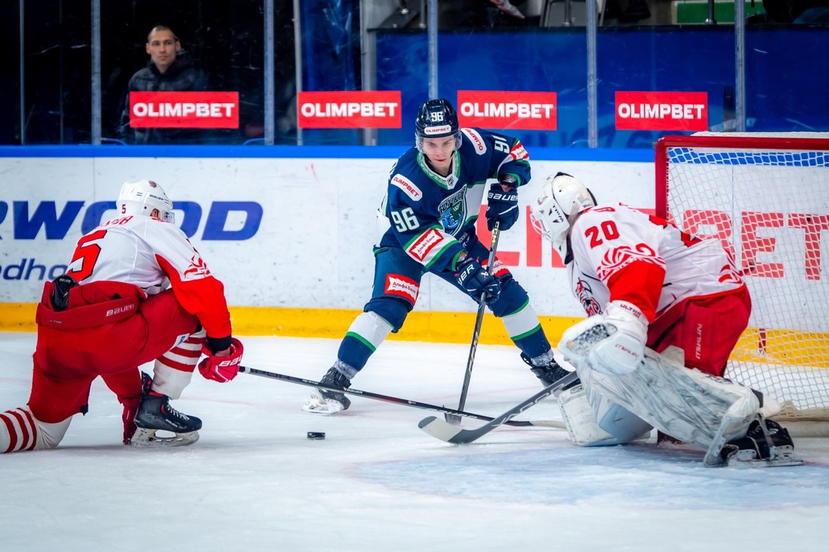    «Югра» уверенно обыграла аутсайдера ВХЛ и оформила выход в плей-офф