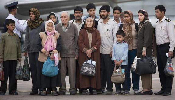    «Вышвыривать вместе с детьми и внуками»: Делягин настаивает на чистках в рядах новых российских граждан