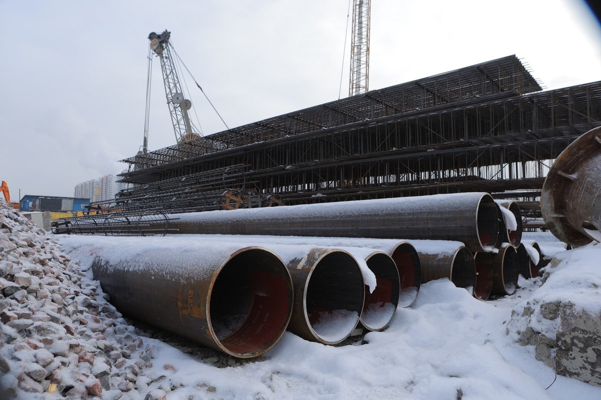 Опорные трубы большого диаметра для зоны вестибюля метрополитена. Источник фото: ПАО «Северсталь» (ВКонтакте).