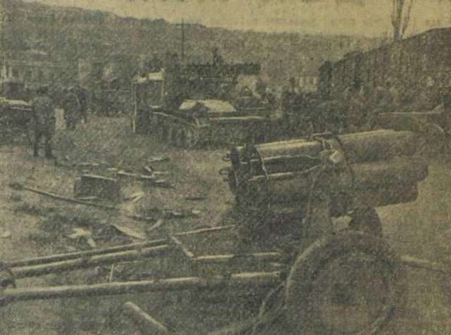 Брошенная немецкая техника в районе вокзала