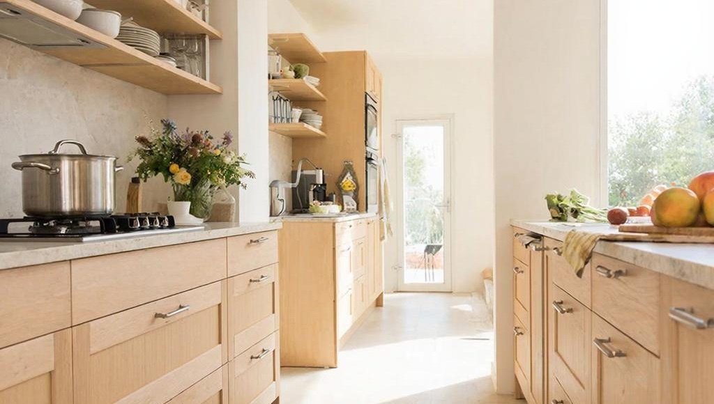 Кухня из дерева