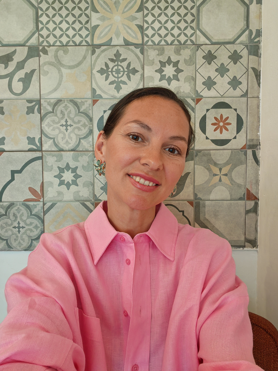 Захотелось на заставку поставить вот такое летнее фото🌸 Екатерина, автор канала о красоте, стиле и женственности