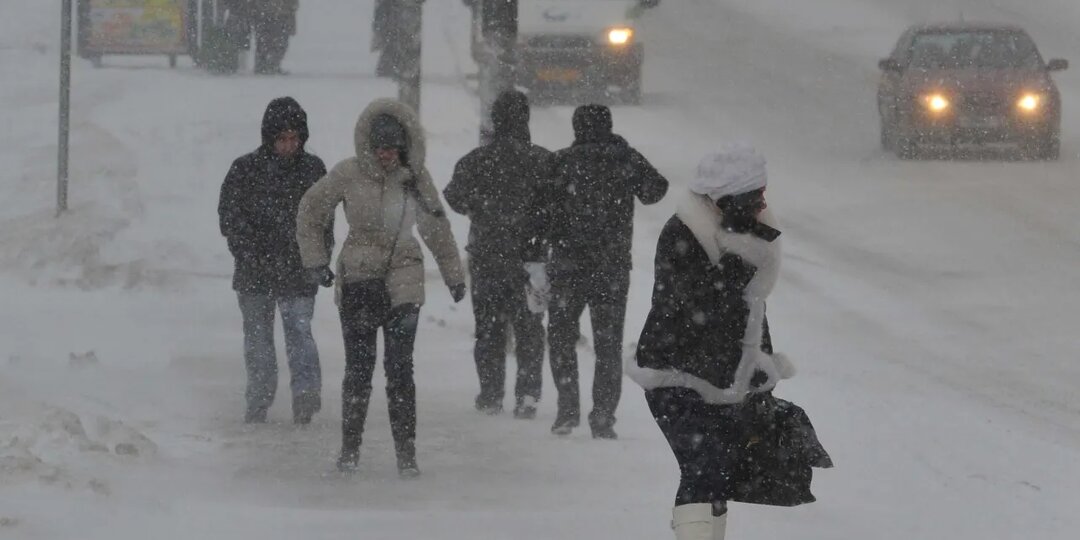 Синоптик Позднякова предупредила москвичей о ледяных дождях и резких морозах