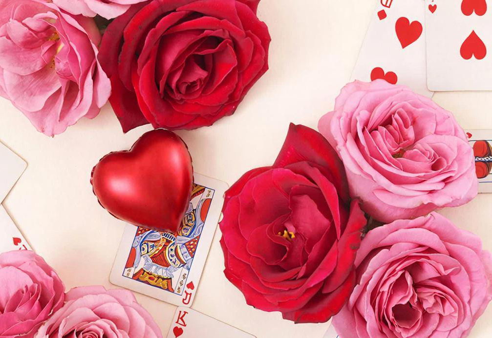 С Днём всех влюблённых!