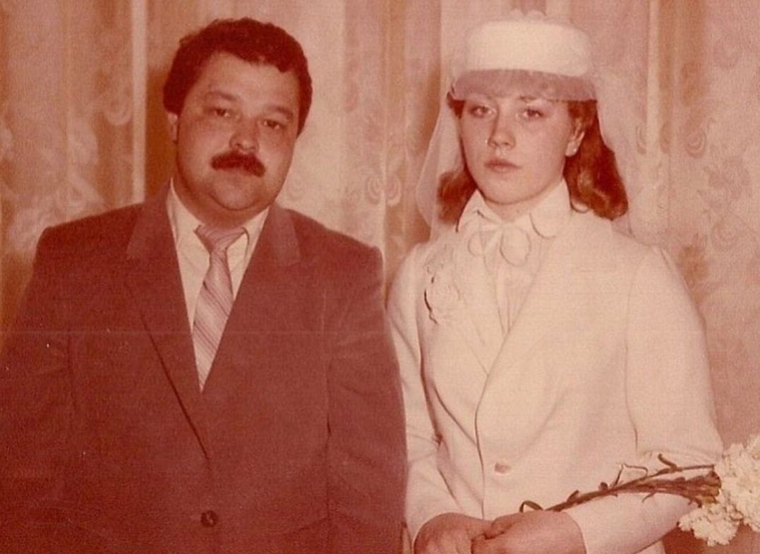 Роза Сябитова с первым мужем.
