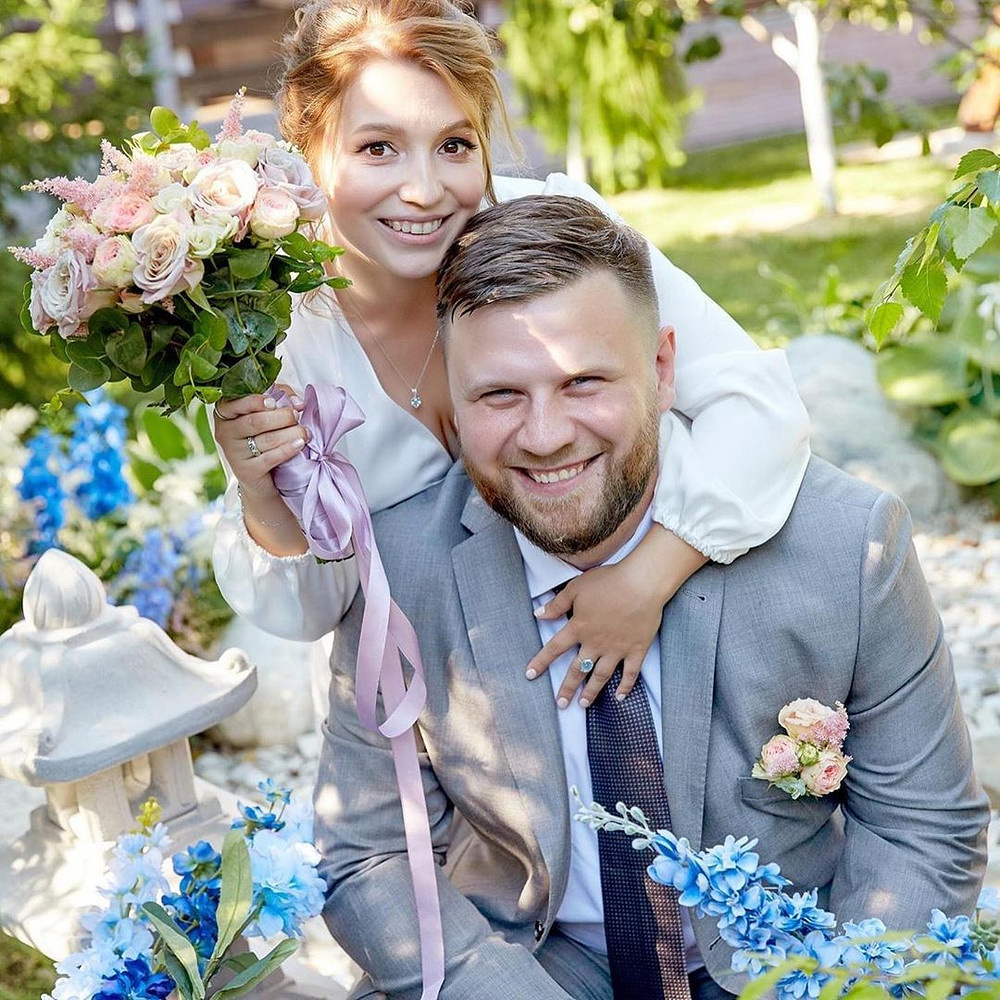 Максим стал вторым мужем Ксении Сябитовой.