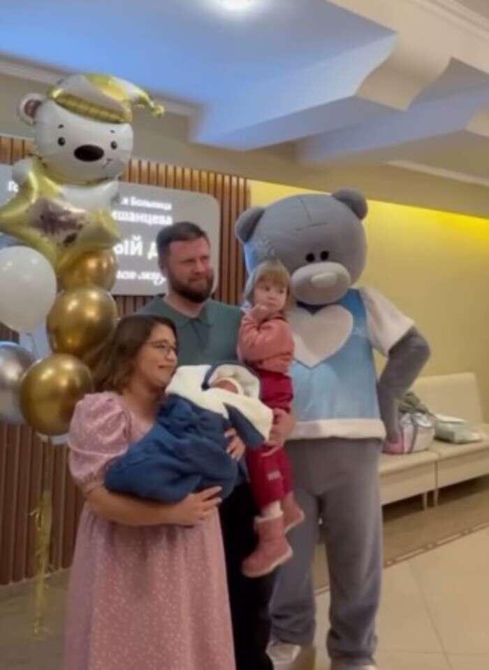 Ксения стала мамой во второй раз.