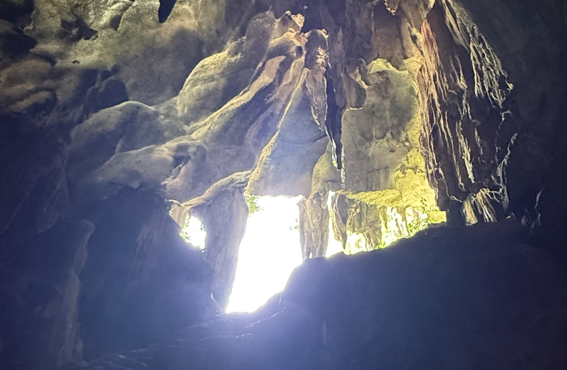 Часть 3. Древняя пещера Гуа Темпурунг (Ипох, Малайзия)