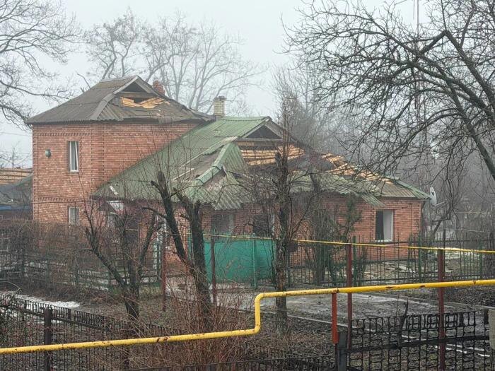 Последствия атаки ВСУ на посёлок Центральный в ЛНР. Фото © MAX / Леонид Пасечник