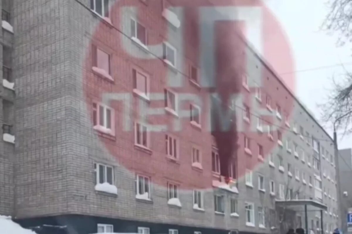    При пожаре в жилом доме в Перми пострадал человек