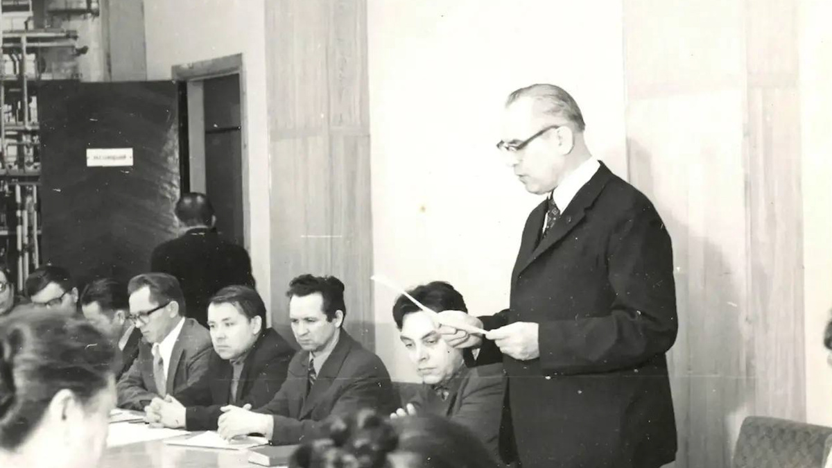    Свое 90-летие отметил выдающийся ученый-химик, изобретатель Валентин Павлычев