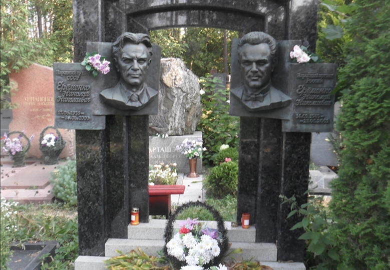 Николай Еременко (младший). 77 лет назад родился один из самых популярных актеров советского кино