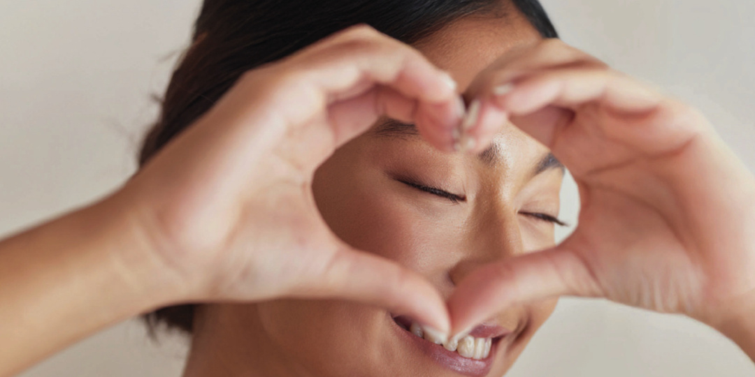 День всех влюблённых: как любовь отражается на коже