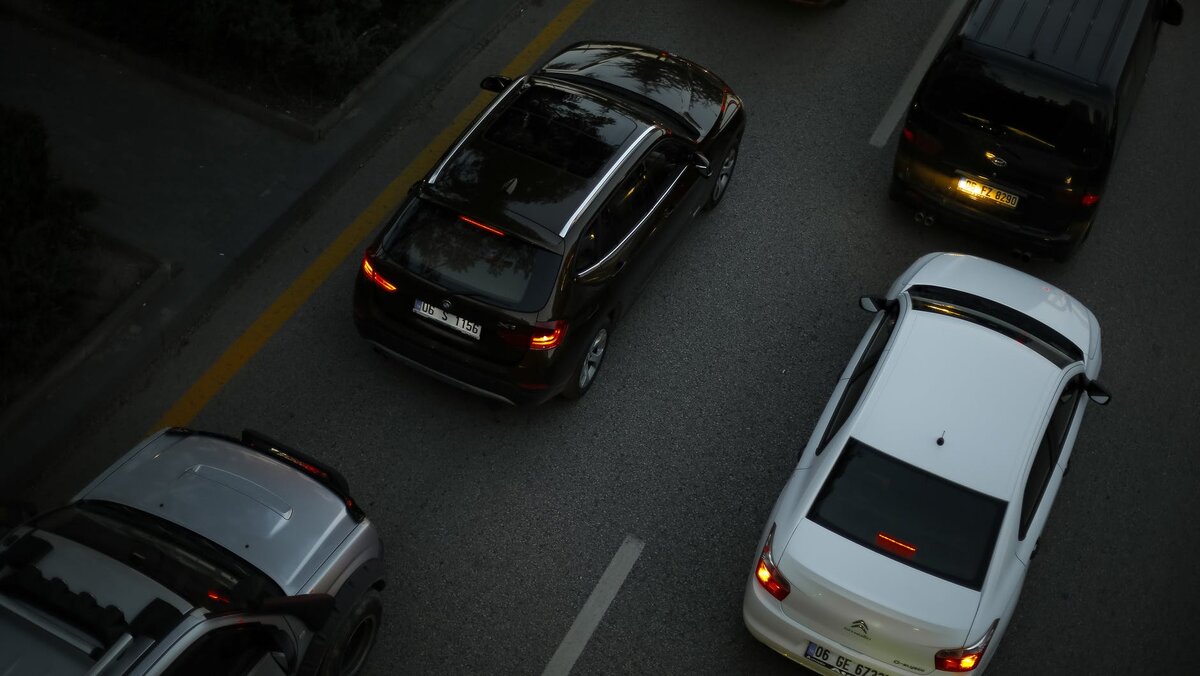 Часть 1 ст. 19.22 КоАП РФ. Штраф для граждан до 2000 рублей, для юридических лиц - до 10 000 рублей