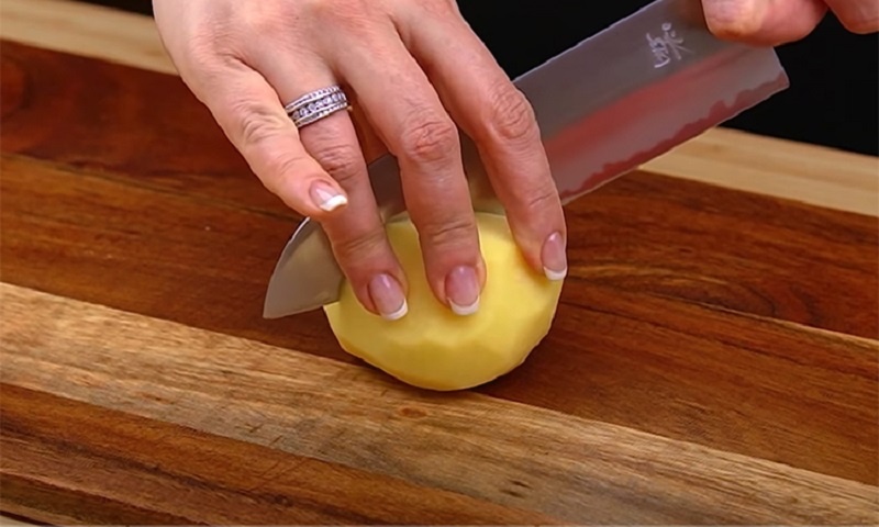 Особые постные блинчики с картошкой: необычный рецепт из немецкой кухни, который заставит забыть о мясе