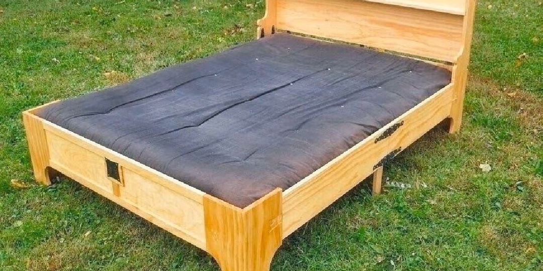 Складная кровать