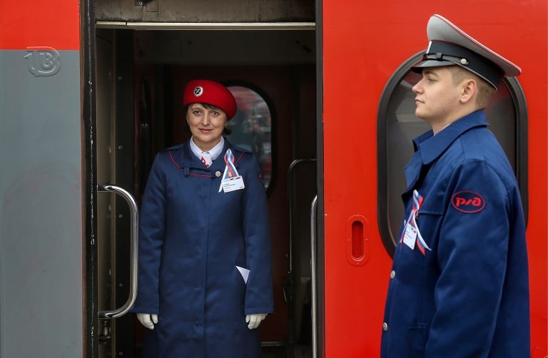 Поезд 001 Владивосток – Москва: главный транссибирский маршрут страны