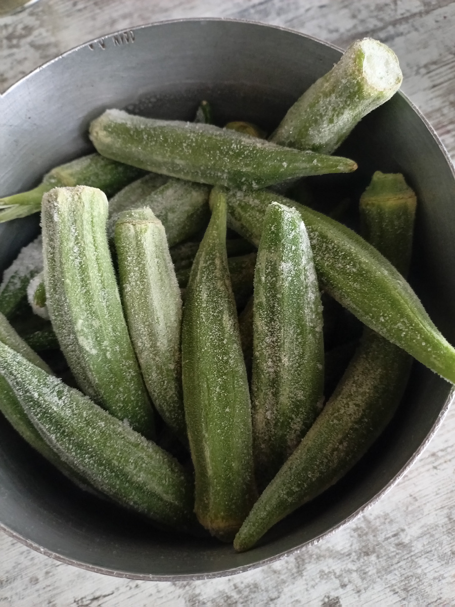 Только вытащила из.морозилки