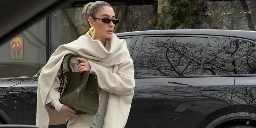    Нейтральные оттенки пальто будет проще комбинировать с остальным гардеробом.соцсети @hey_irma