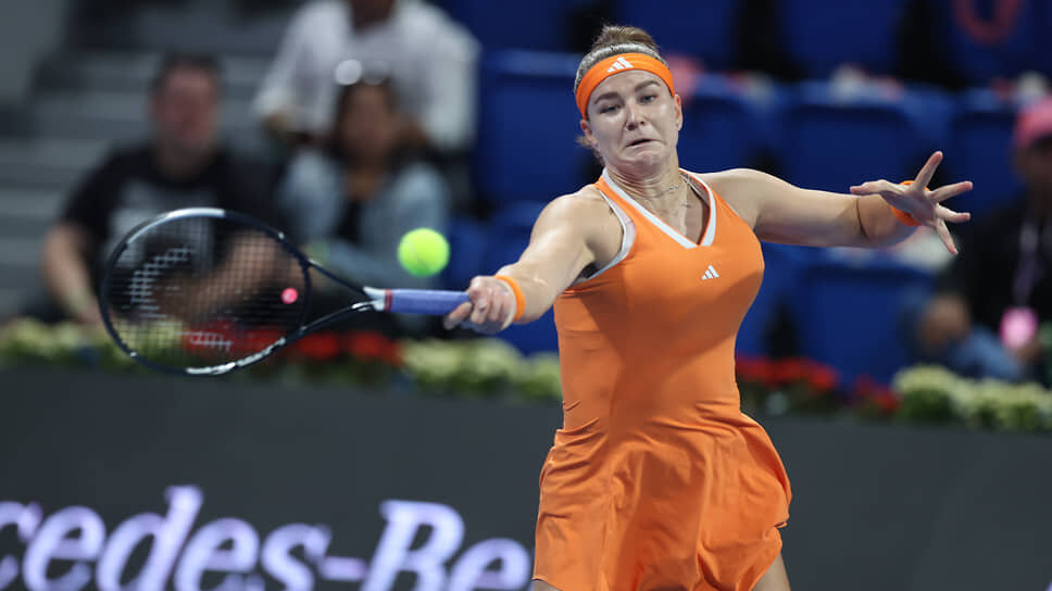 Каролина Мухова во время матча.📷Фото: Hussein Sayed / AP