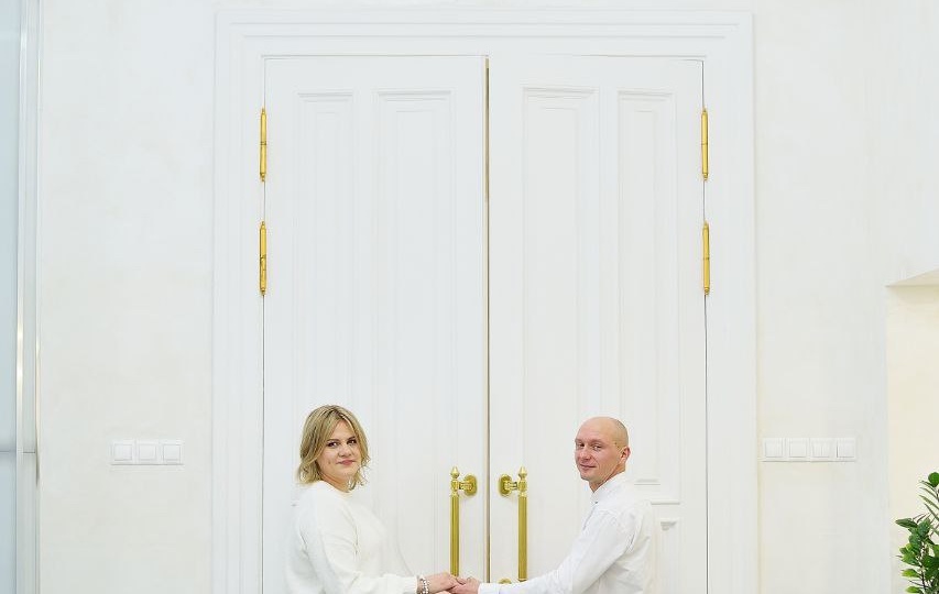 Свадебная фотосессия в Кутузовском Дворце Бракосочетания от фотографа Юрия Svafo