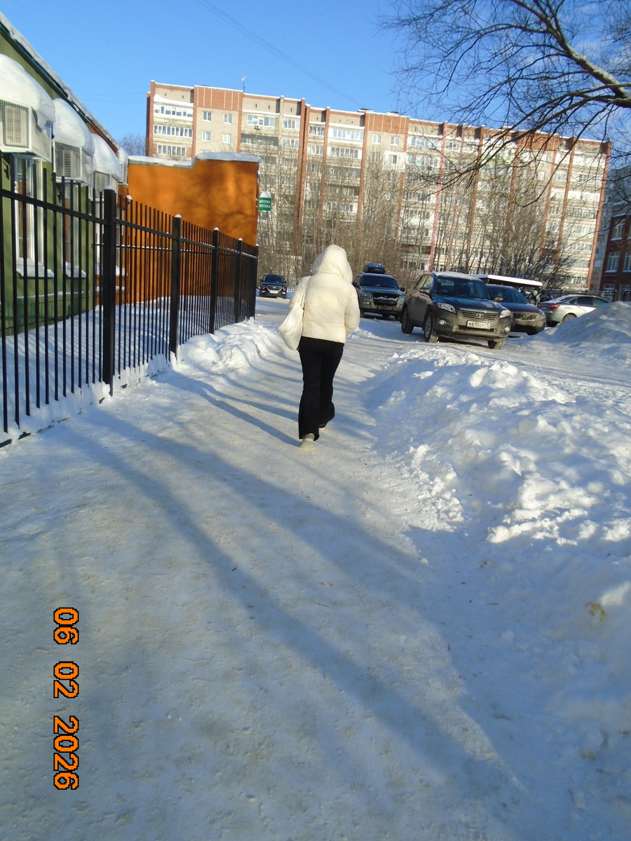 Ярославна: вид сзади