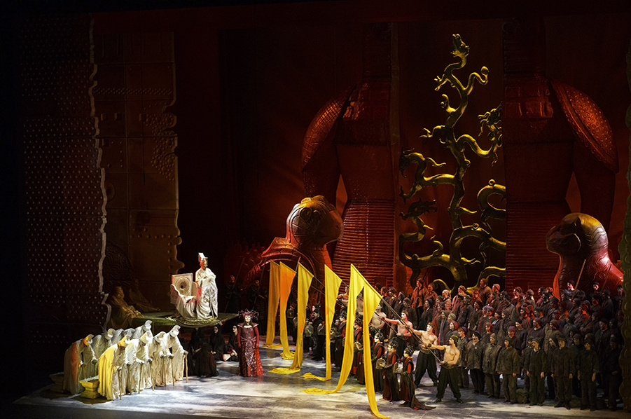      Опера «Турандот» — фото 2013 года. your-angelika.livejournal.com Ксения Дубинина