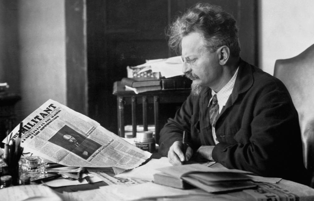 Лев Троцкий  (фото взято из открытых источниов).