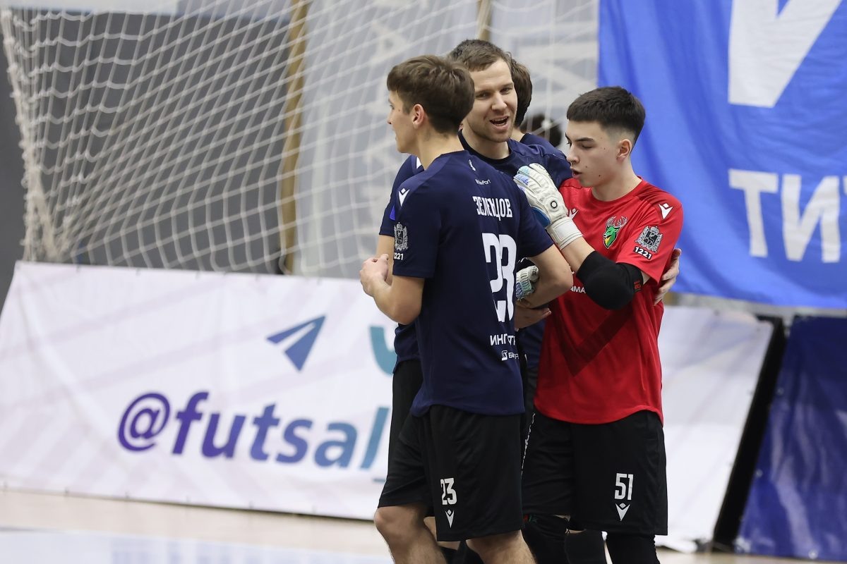    Торпедовцы дали хороший бой коллективу из Оренбургской области