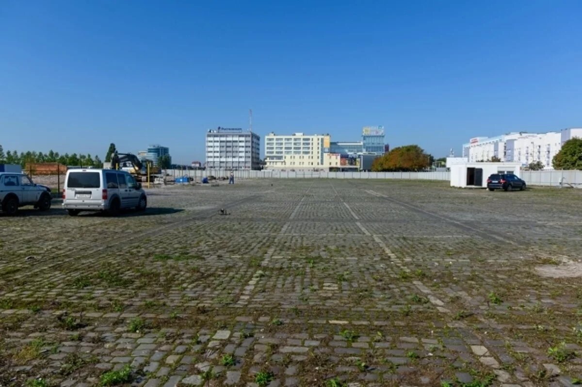    Начался второй этап демонтажа Дома Советов